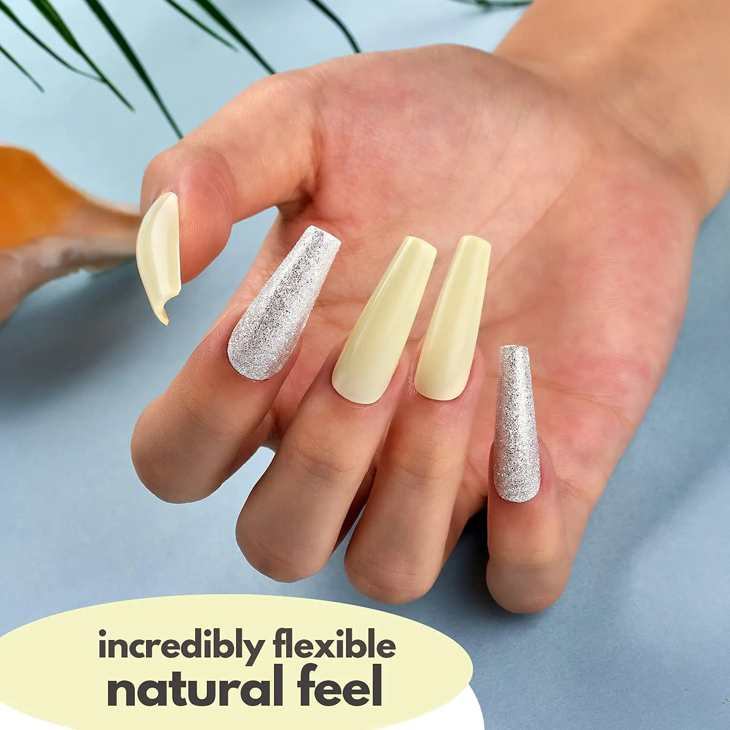 New AwsmColor Beach Babe Starter Gel Nail Polish Kit with Base Coat, Top Coat, UV Lamp, Clean Up Packs, Nail File & 2 Gel Polish in colours Resort & Stunner