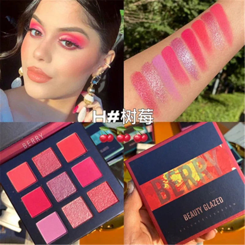 Traci K BEAUTY GLAZED Universe  Eyeshadow Palettes Holographic Universe Shiny Matte Glitter Pigment Eye Shadow Pallete Metallic Diamond Makeup Palette