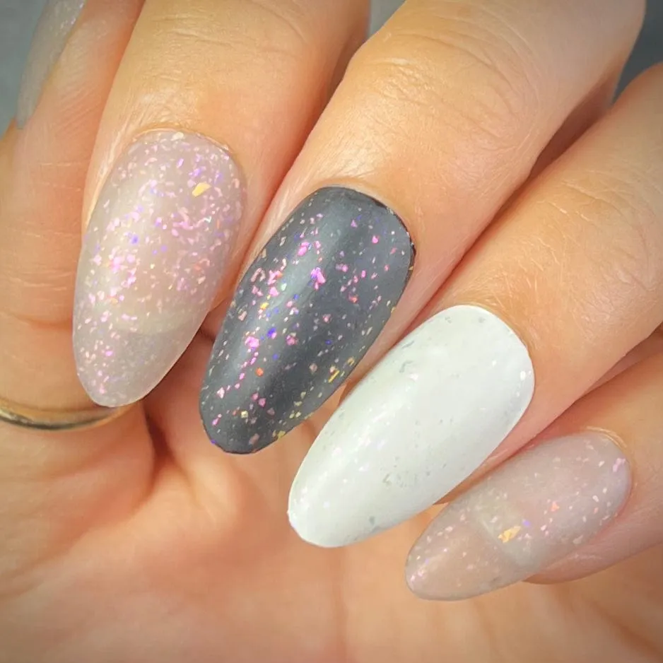 Woodland Walk: White Willow (P155) - Grey Jelly Flakies Nail Polish
